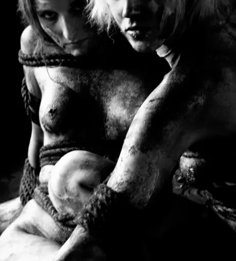 Image 3127637 from Calvato Photography - Patreon
