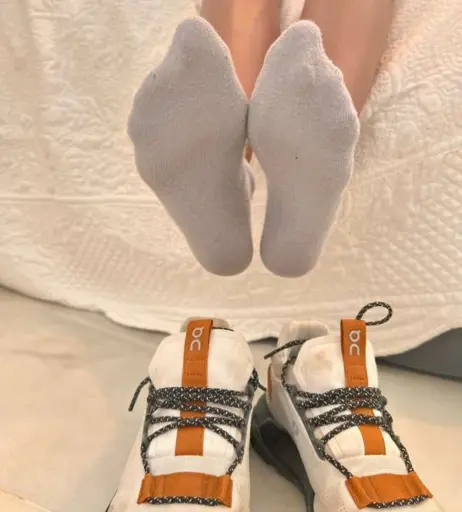 Image 3122878 from Isabela.Stillsinning