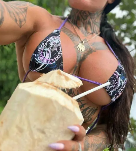 Image 312346 from Allegra Brunnet