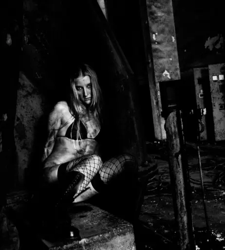 Image 3120906 from Calvato Photography - Patreon