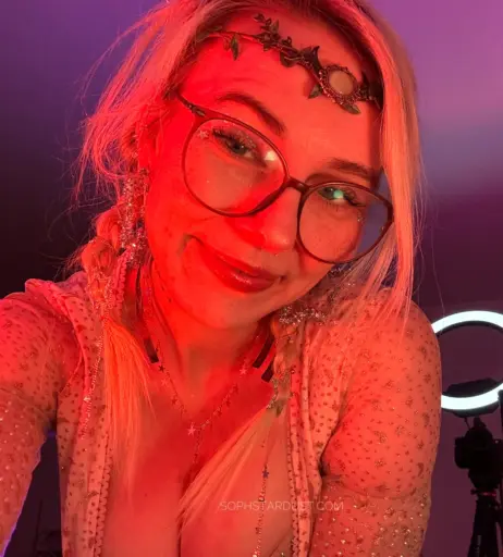 Image 3128788 from Soph Stardust