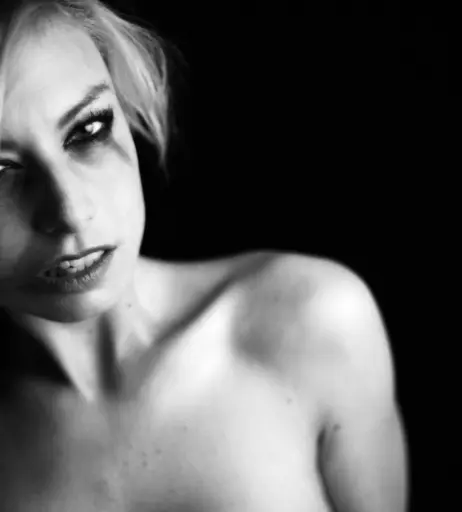 Image 3115568 from Calvato Photography - Patreon