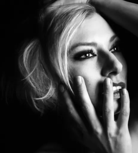 Image 3114335 from Calvato Photography - Patreon