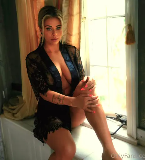 Image 3111413 from Paige VanZant
