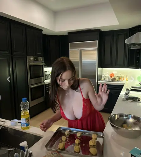 Image 3107086 from Sophie Mudd