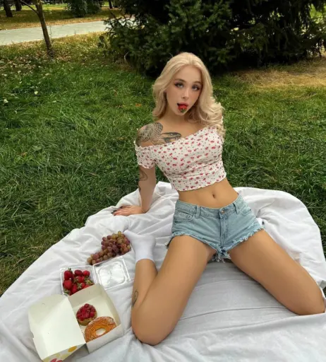 Image 3101730 from Milla Secret