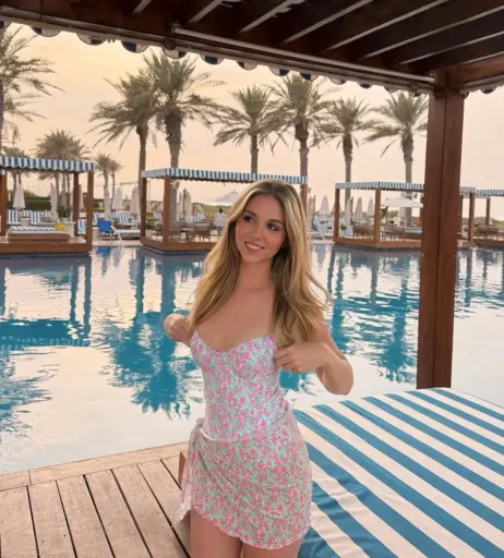 Image 3298495 from Dalia