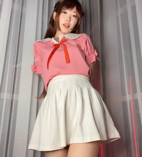 Image 327778 from Meriol Chan
