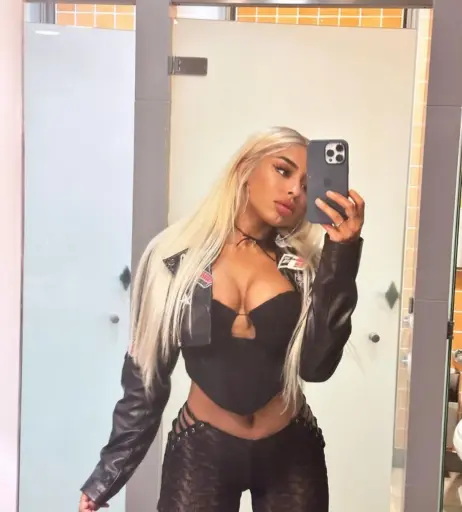 Image 324031 from Qimmah Russo