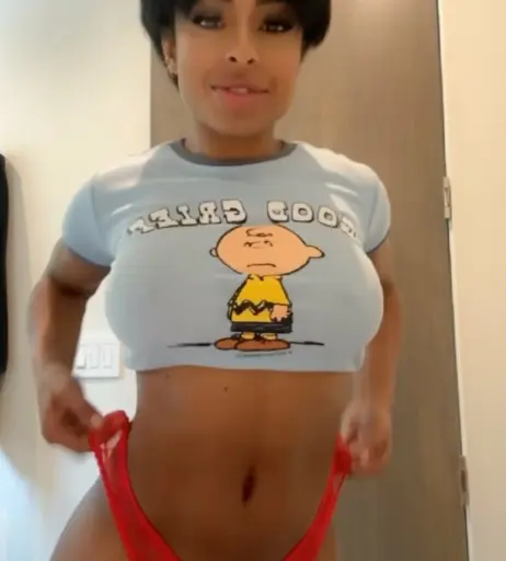 Image 323375 from Qimmah Russo