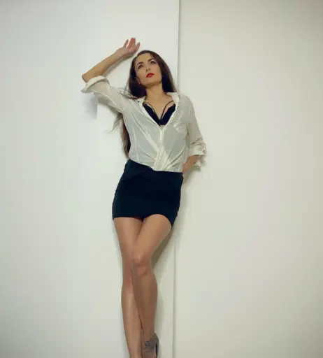 Image 323322 from Julyana