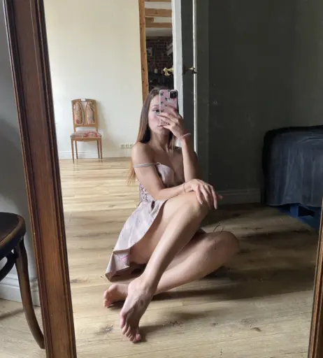 Image 3222218 from Ellie Leen