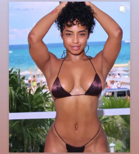 Image 322073 from Qimmah Russo