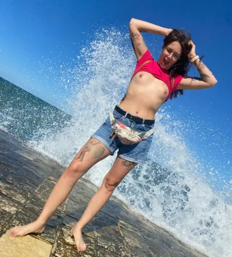 Image 338276 from czihuahua