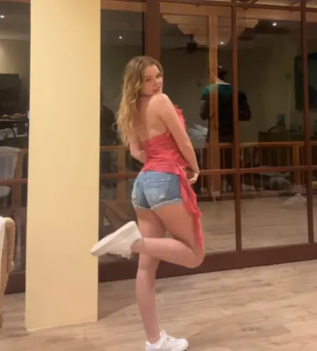 Image 3380723 from Chiara Tews