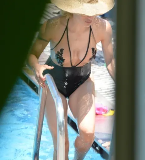 Image 3378757 from Michelle Hunziker