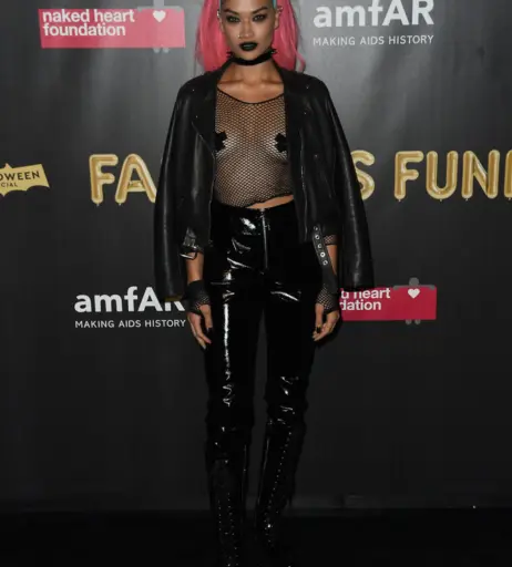 Image 3378910 from Shanina Shaik