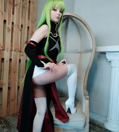 Image 3354175 from Helly Valentine