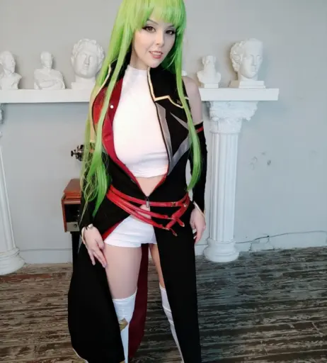 Image 3354308 from Helly Valentine