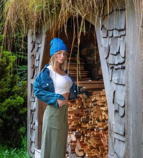 Image 3322487 from Sara Jean Underwood