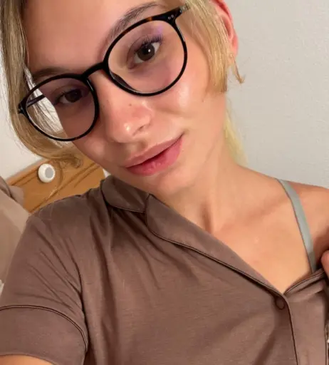 Image 3305216 from masseuse.katty