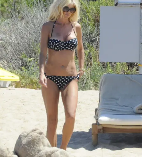 Image 3306897 from Victoria Silvstedt