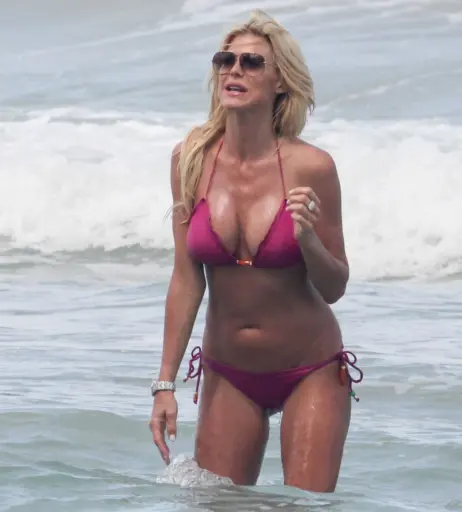 Image 3306833 from Victoria Silvstedt