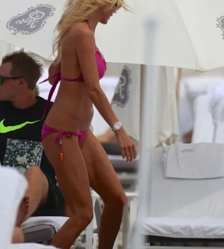 Image 3306823 from Victoria Silvstedt