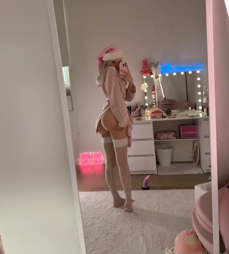 Image 3303495 from Milkimind