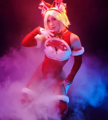 Image 3303330 from Satiella