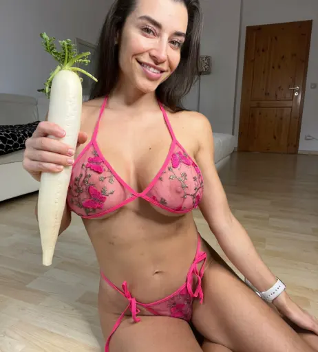 Image 3890673 from Estephania_ha - Estephania.ha - Estephania