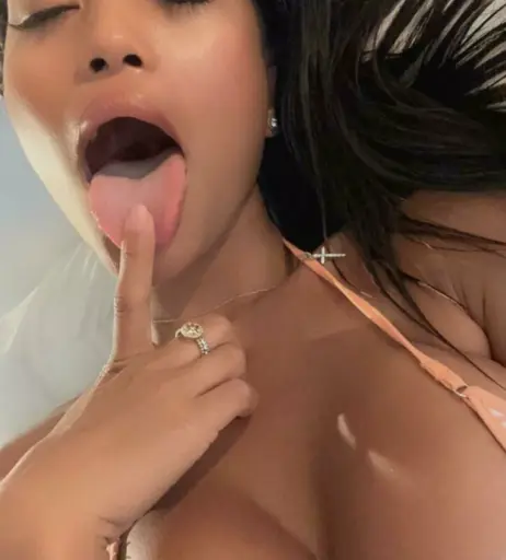 Image 3871935 from maeurn1 / maeurn.tv / Maeurn Smiles