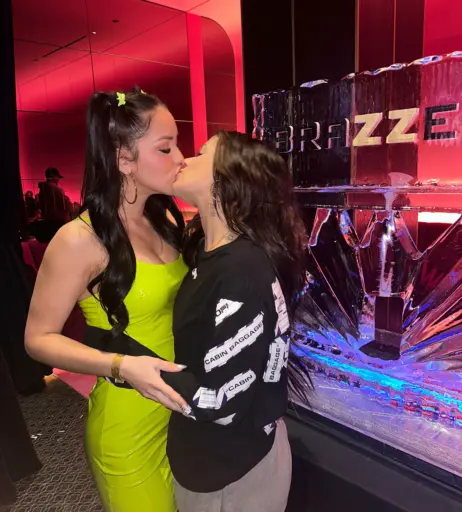 Image 3865385 from Alina Lopez - itsalinalopez