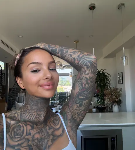 Image 3851355 from Cleo Petra / Kinnaman / Wattenström