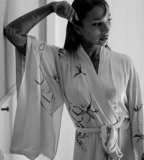 Image 3851266 from Cleo Petra / Kinnaman / Wattenström