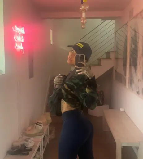 Image 3852365 from Cleo Petra / Kinnaman / Wattenström