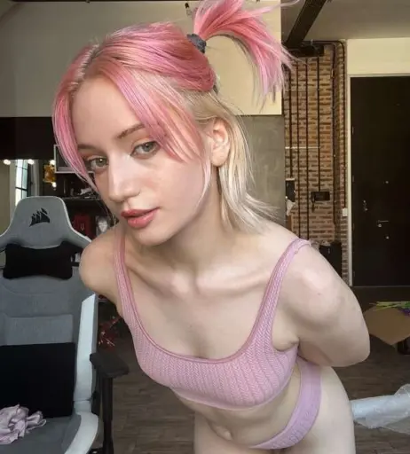 Image 3842185 from Moondays