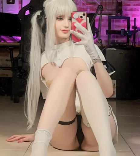 Image 3848270 from Moondays