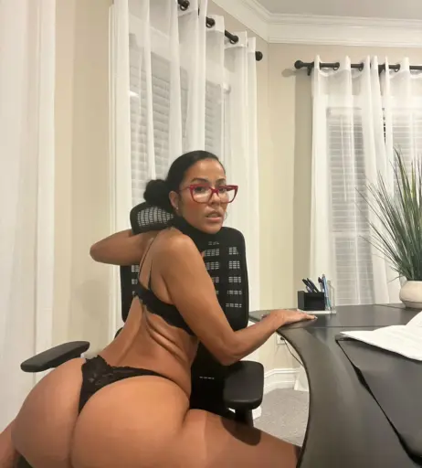 Image 3835561 from SexyRedMagiccity / sexyred / sexyred_mc / sexyred_magiccity1