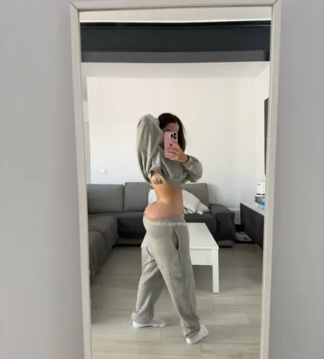 Image 383288 from Andrea Milker