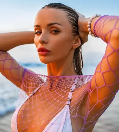Image 3839030 from Ekaterina Enokaeva