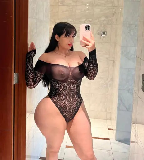 Image 3805649 from foreignamira / amirathick / Ameliasocurvy