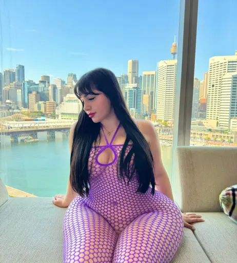 Image 3809722 from foreignamira / amirathick / Ameliasocurvy