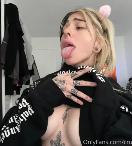 Image 3982282 from Cruellamorgan