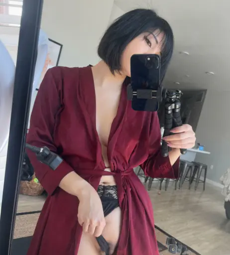 Image 3967195 from womanwearingred / Buffbunnymika / Buffbunbun