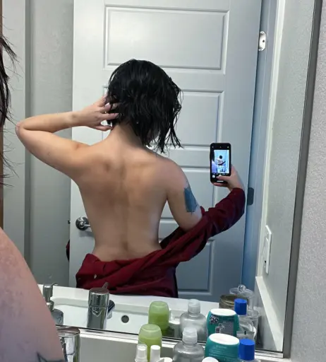 Image 3964726 from womanwearingred / Buffbunnymika / Buffbunbun