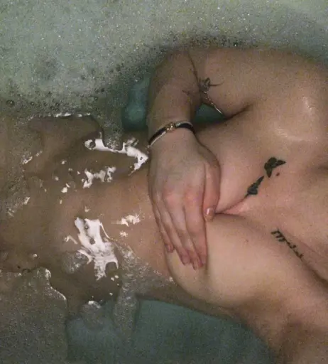 Image 395576 from Anti.grn