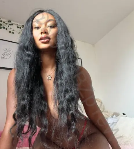 Image 3925790 from llleasy/elizabeth anorue