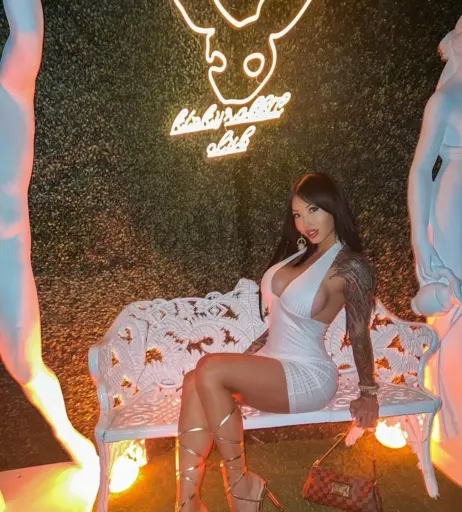 Image 3910270 from Kiara Moon