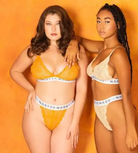 Image 3904820 from llleasy/elizabeth anorue